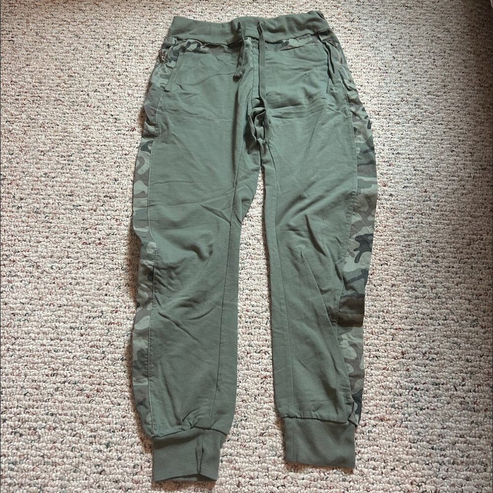 Suzy D London Camo Joggers
